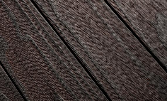 Kebony Holz veredelt für Terrasse und Fassade